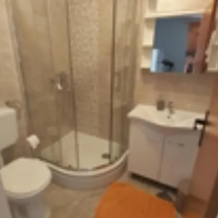 Ivan アパート スペタル