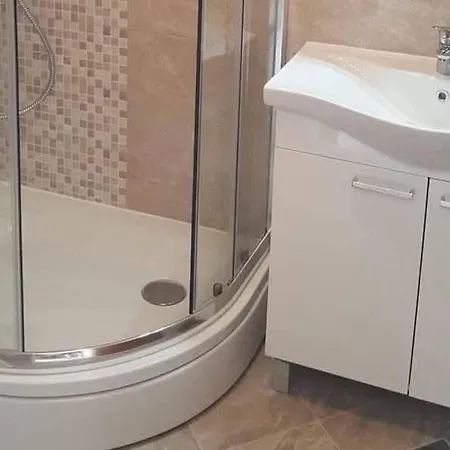Ivan Apartman